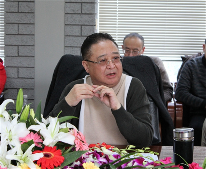 ¼¯ÍŶʾÖÖ÷ϯÏij¯¼Î