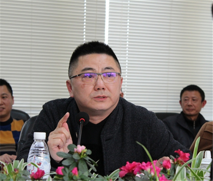 ·ÉÇò¹«Ë¾×ܾÀí·®Æ½