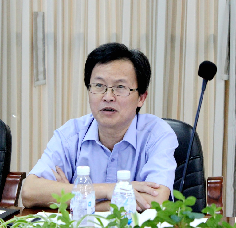 飞球公司工会主席谢慈跃